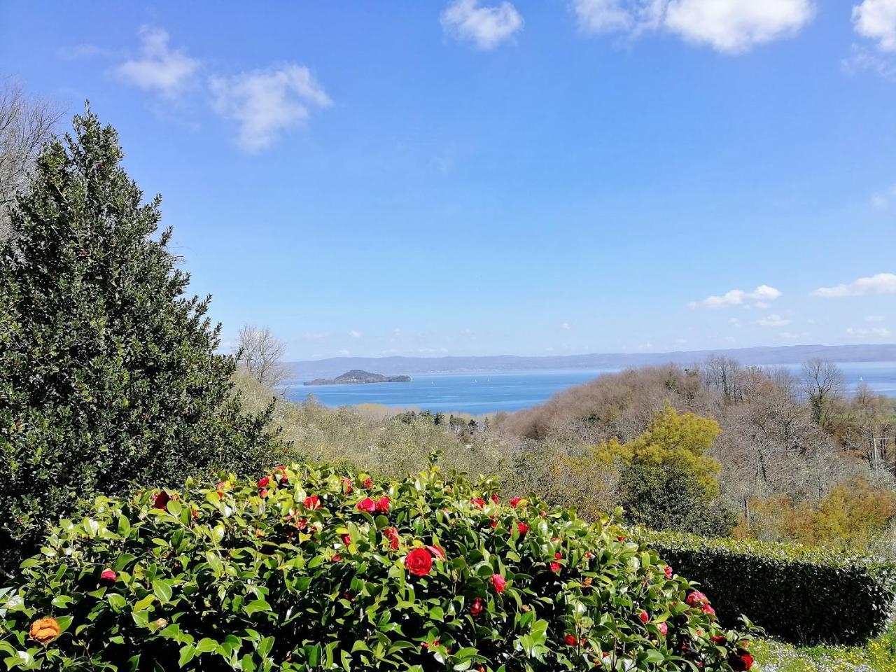 Poggiolindo B&B Capodimonte Buitenkant foto